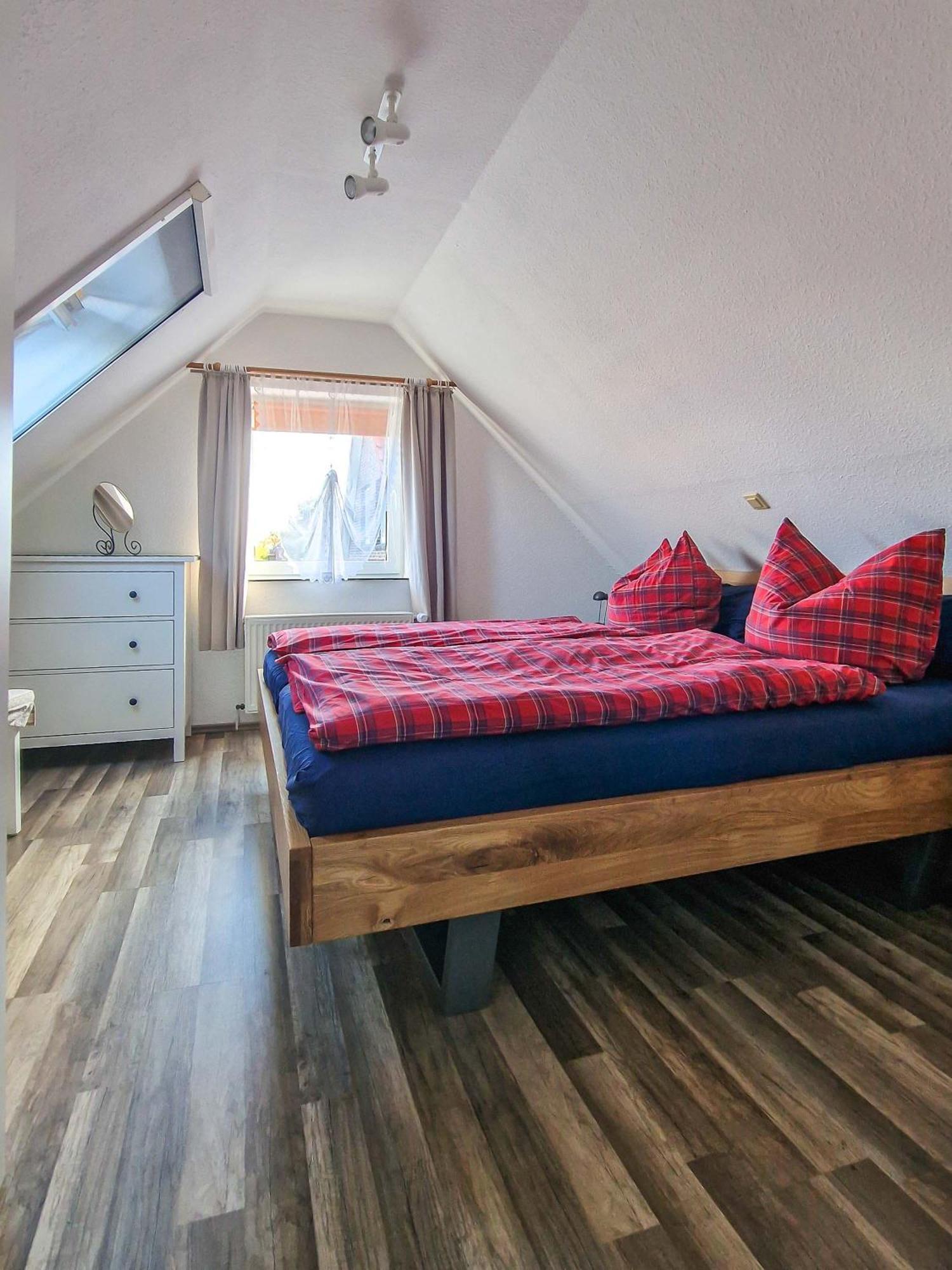 Ferienwohnung Heinis Stuuv Greetsiel Exterior foto